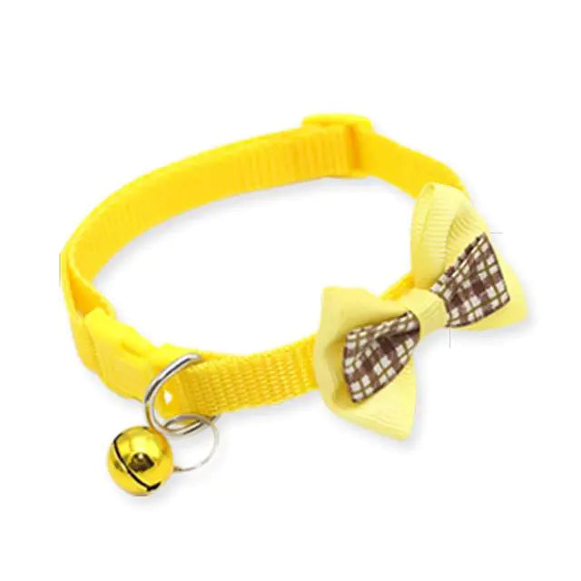Collares con Lazo a Cuadros y Cascabeles para Gatos - Diseño Ajustable